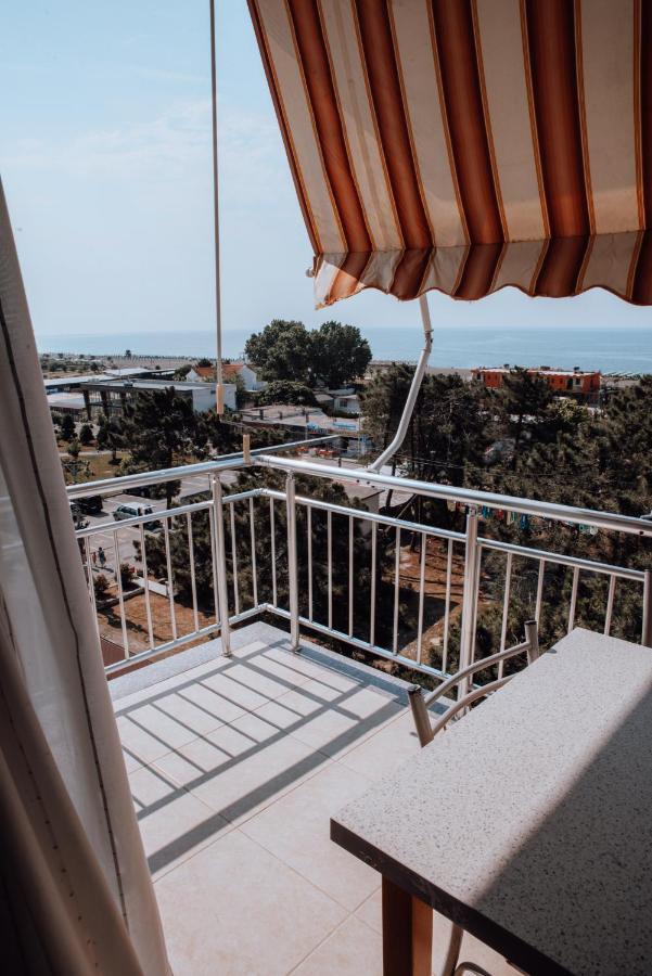 Hotel Perdja Velipoja Kültér fotó