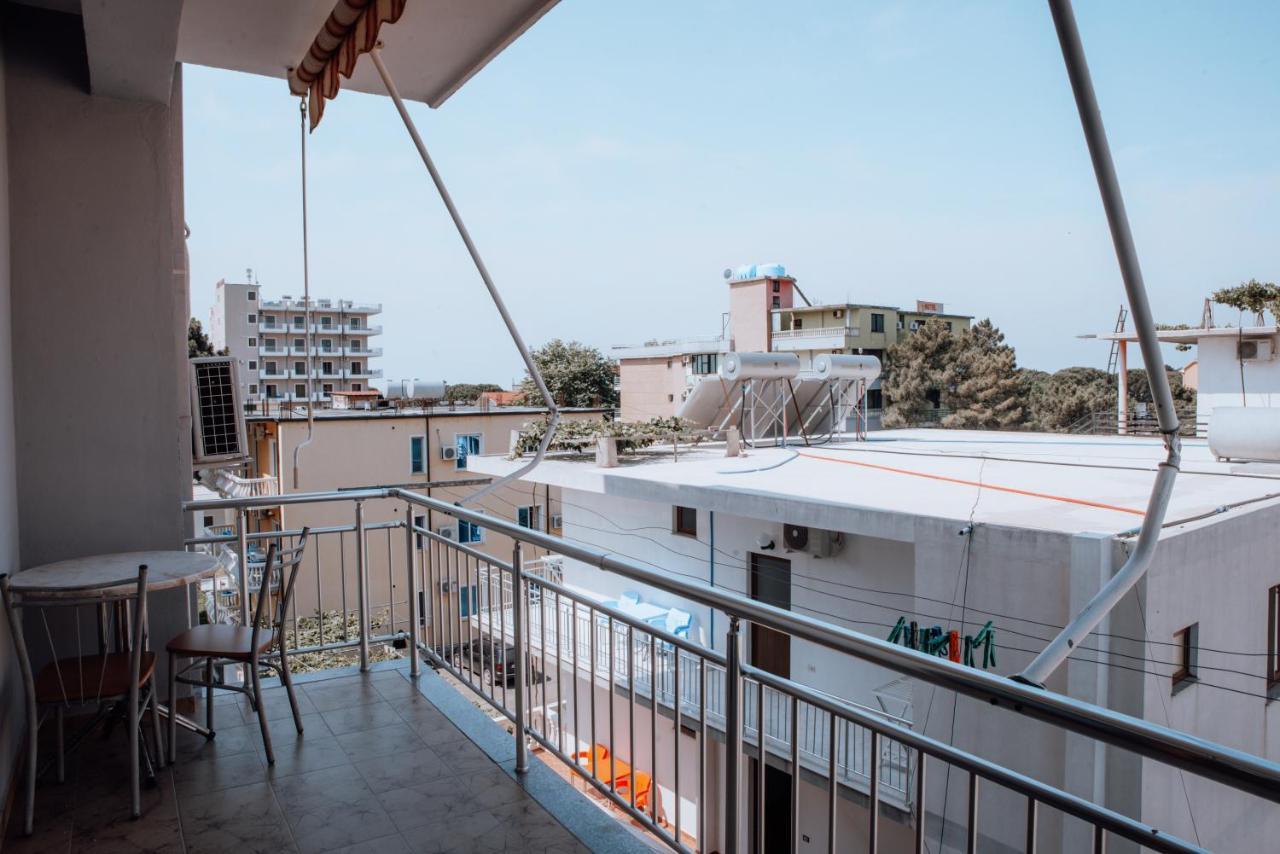Hotel Perdja Velipoja Kültér fotó