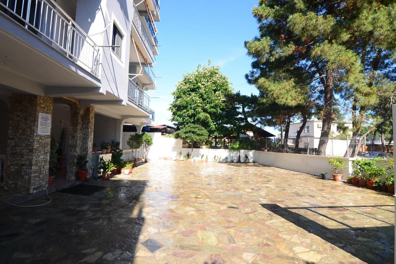 Hotel Perdja Velipoja Kültér fotó